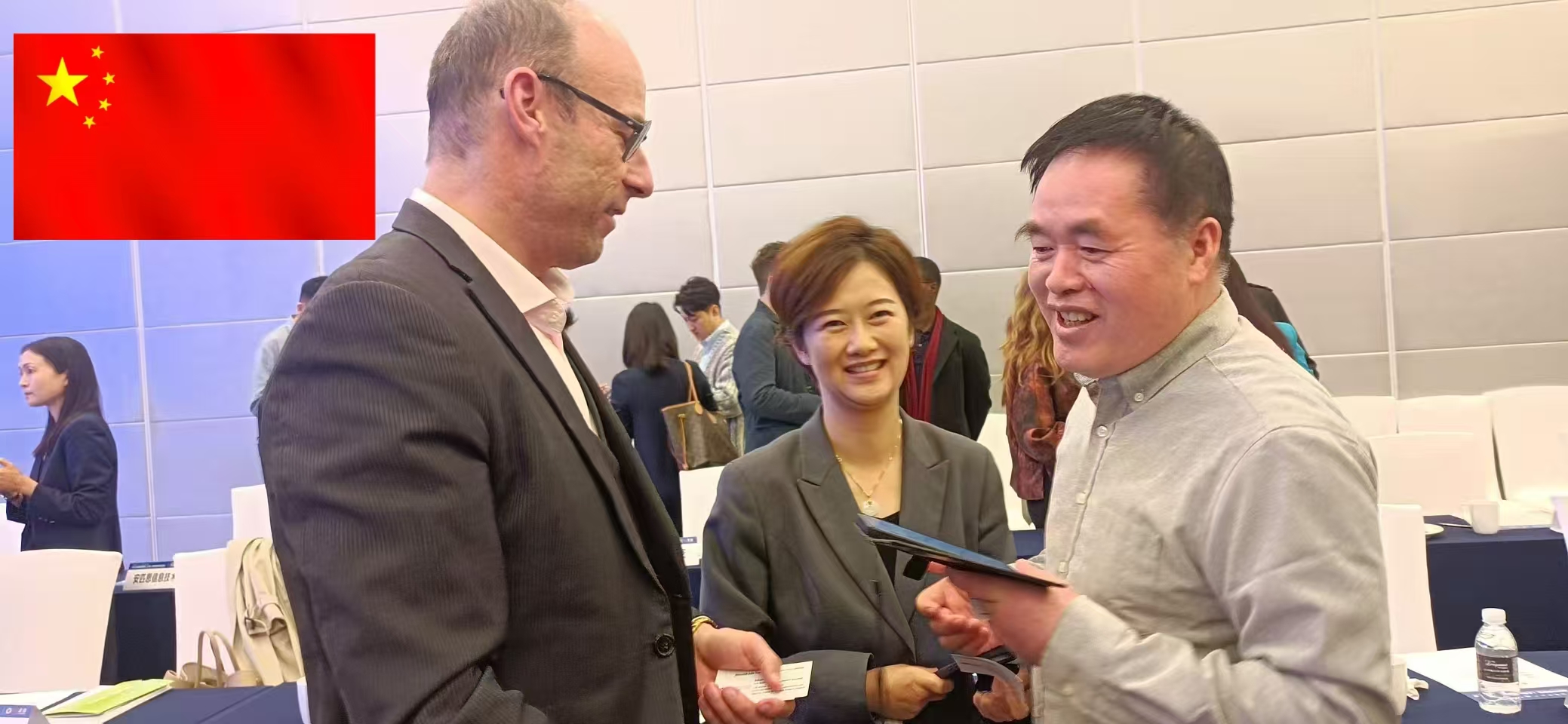 1762748957343436.jpg 1762748957343436.jpg