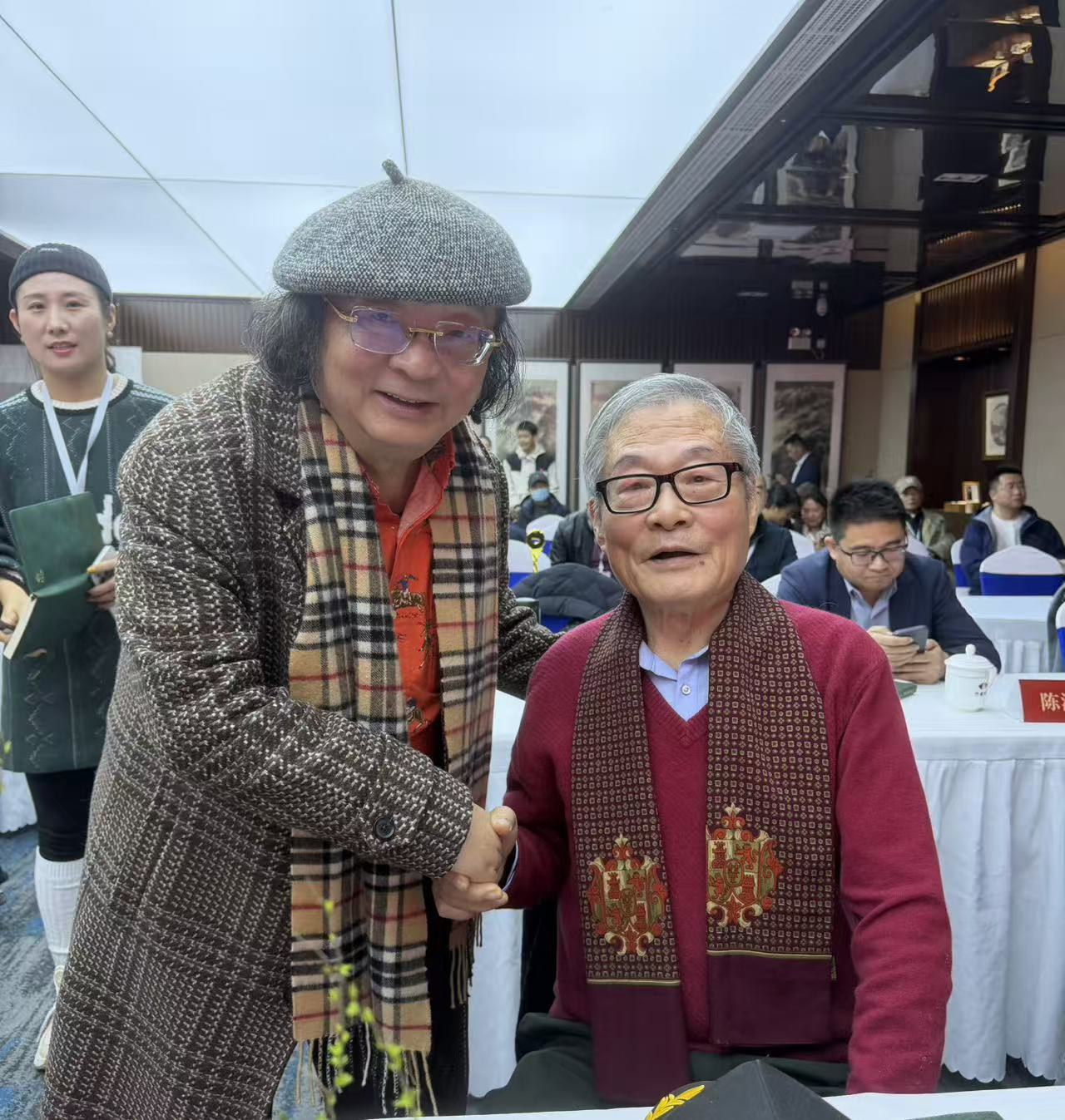 1765179629385564.jpg mmexport1765176171740.jpg